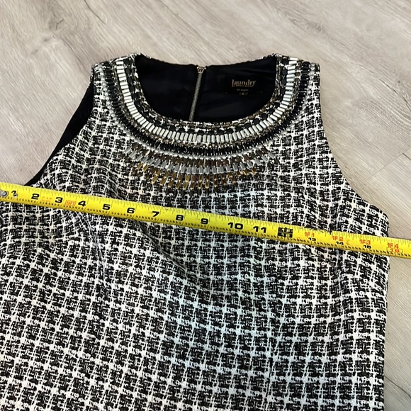 Laundry by Shelli Spiegel Herringbone Beaded Shift Dress - Picture 7 of 8